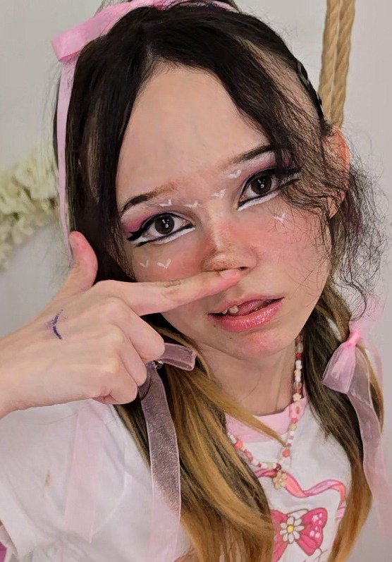 Krissi Pookie Soumission