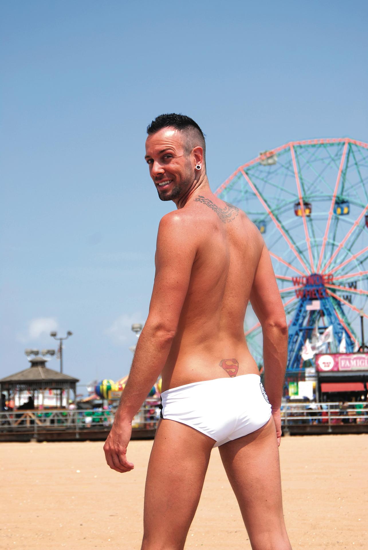 Photo HD Patrick Logan - 1