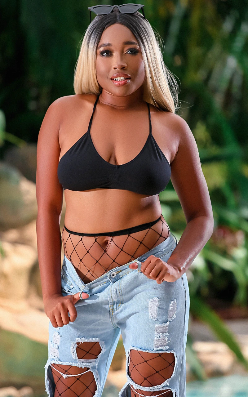 Photo HD Nina Rivera - 2