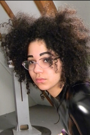 Photo HD Sterling - 2