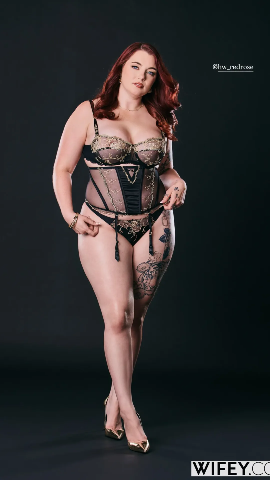 Photo HD Hotwife Red Rose - 1