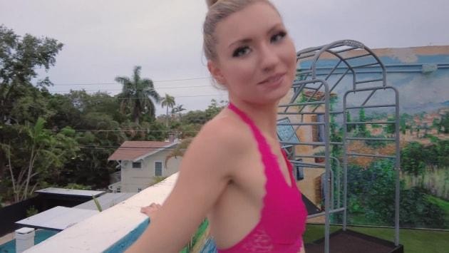 Emma Does a Workout on the Roof