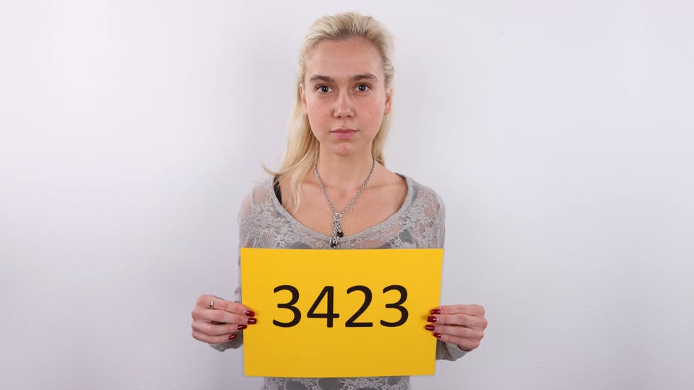 Polina (3423)