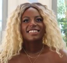 Photo HD Naomi Moon - 1