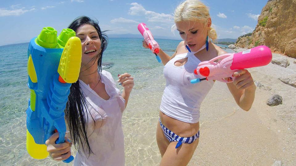 Summertime Lesbian Loving