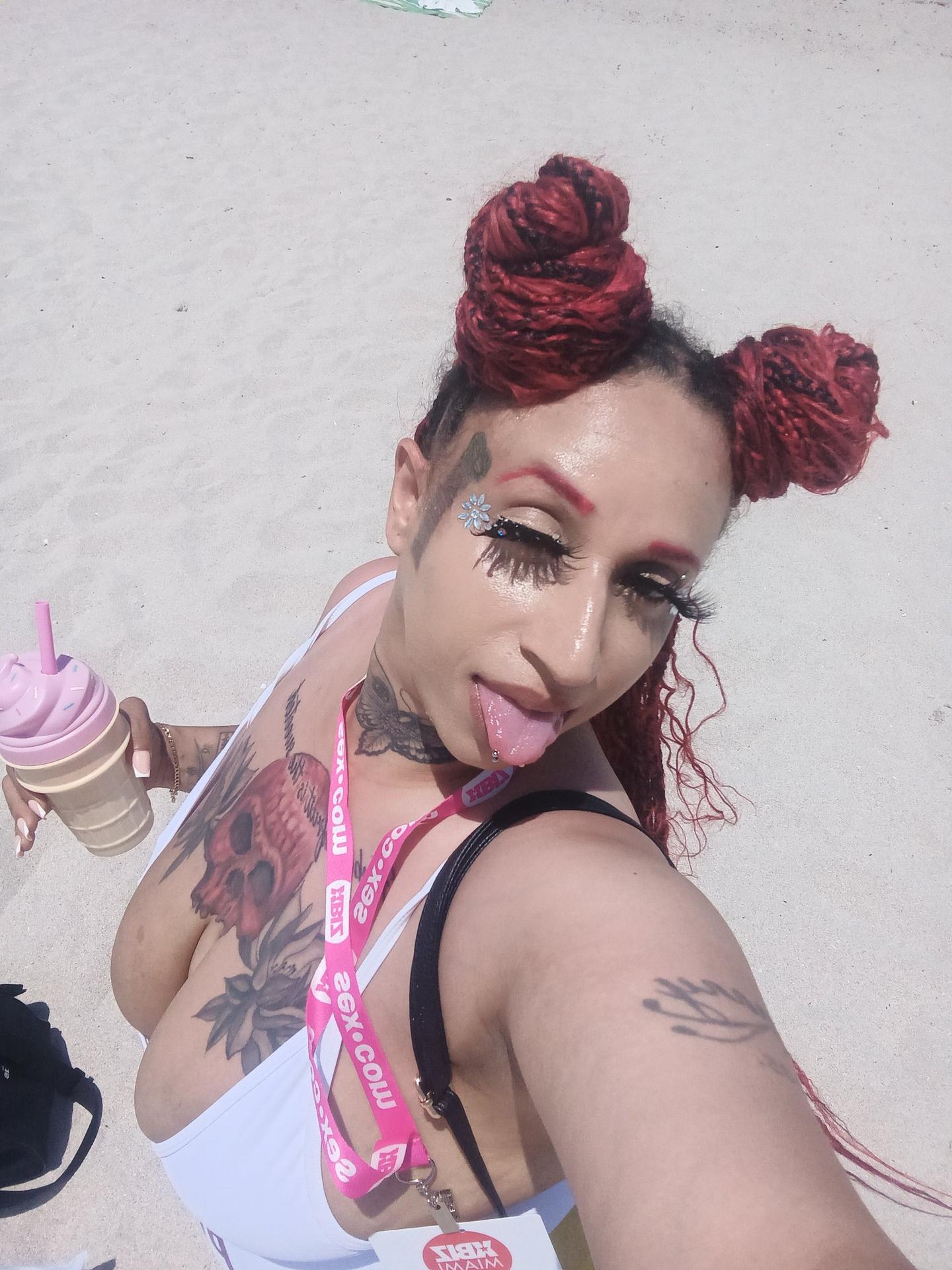 Photo HD Show N Tell - 1