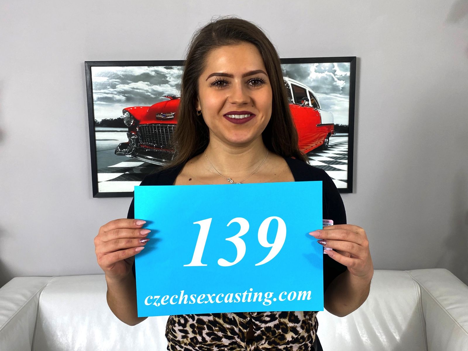 Pocket sized babe shagged in casting