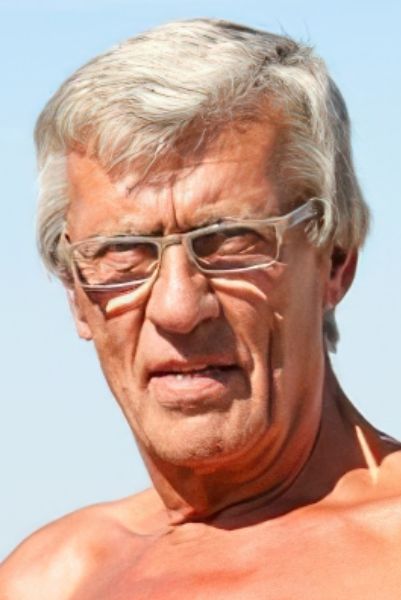 Photo HD Frank Jones - 4