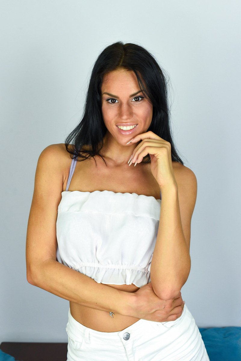 Photo HD Christy Ley - 1