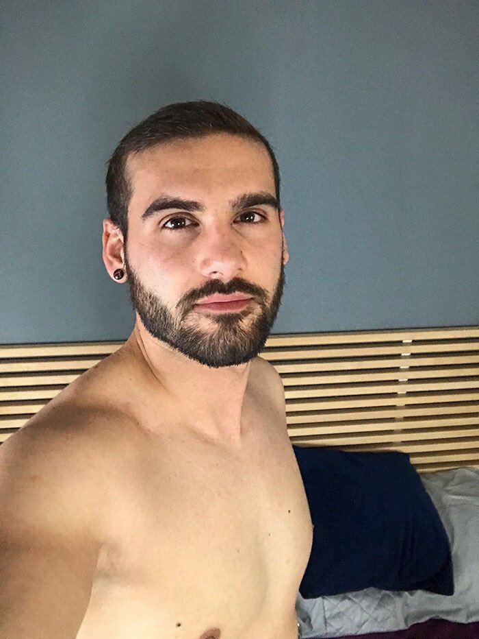 Anthony Jonezs Fisting