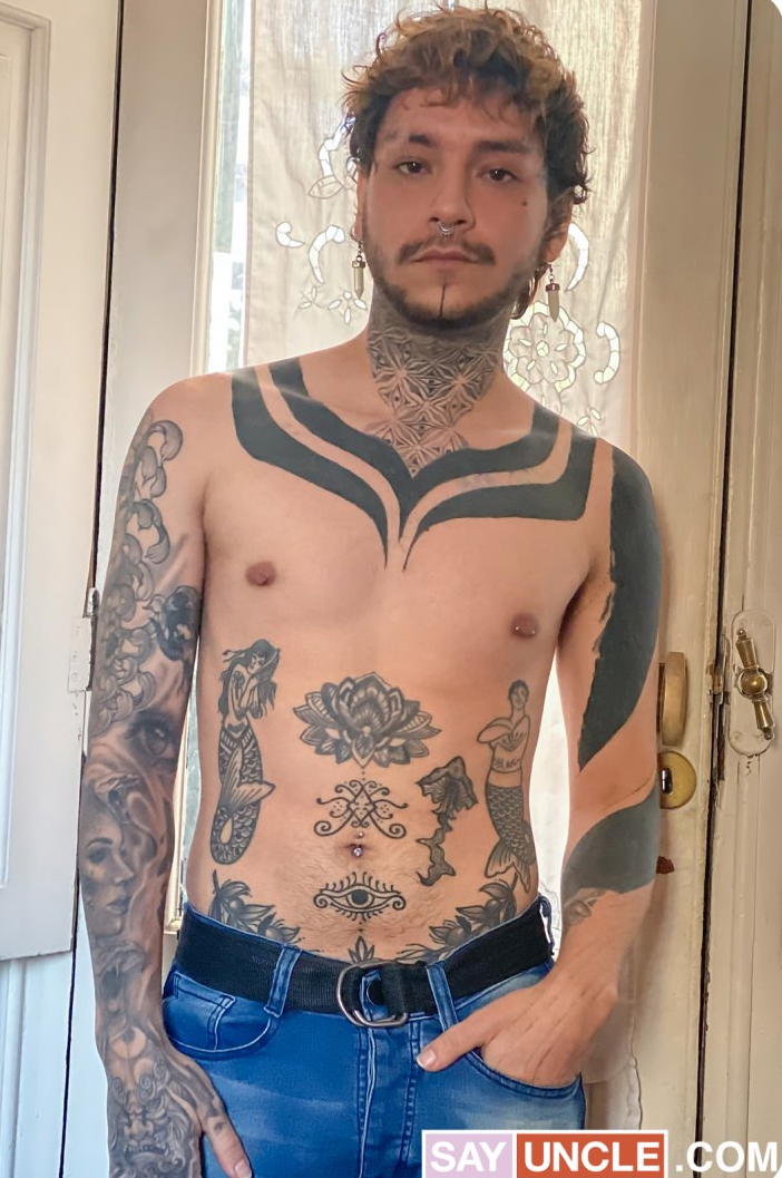 Chiwi Black Latin Leche