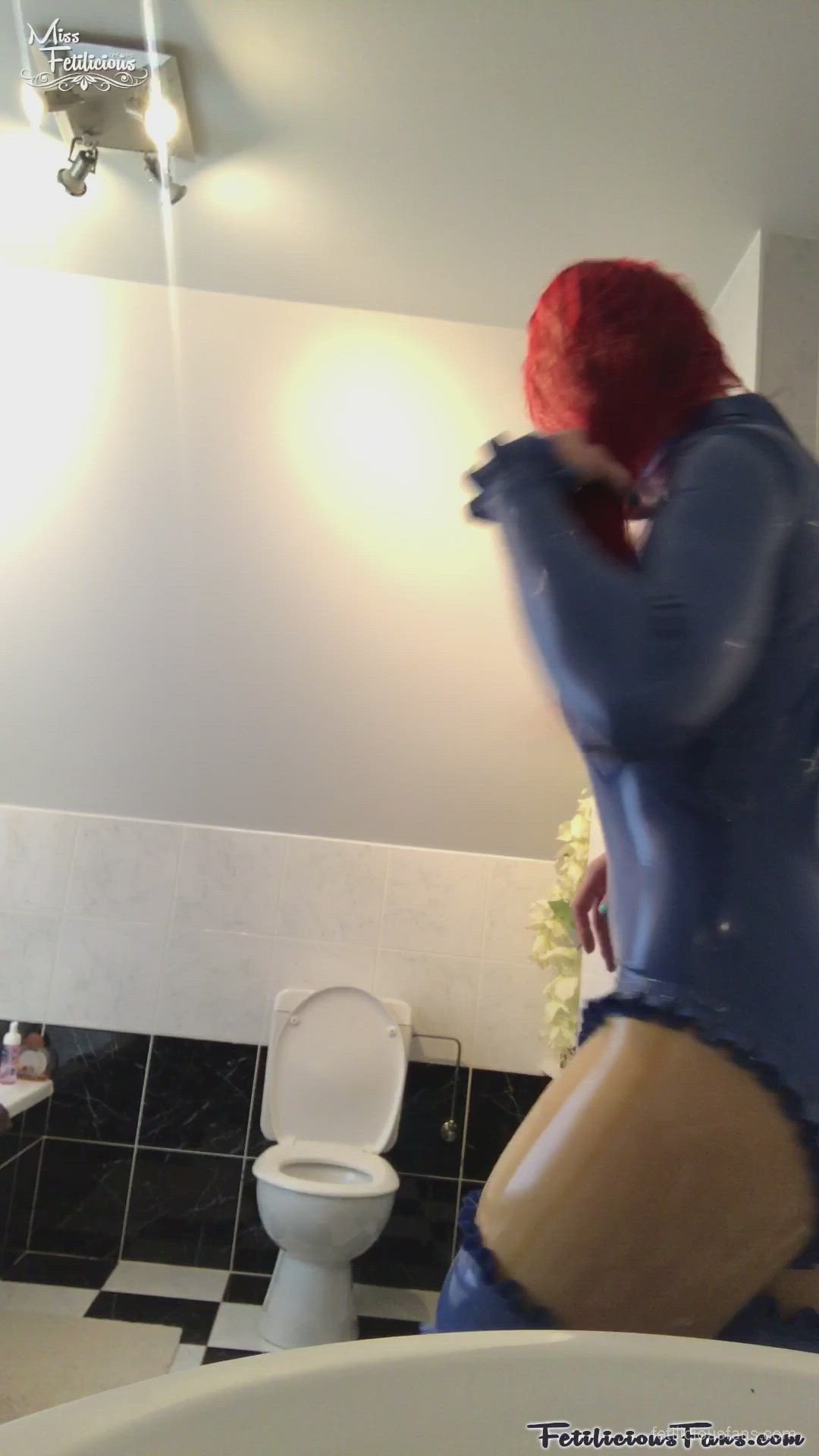 Regular latex day at home