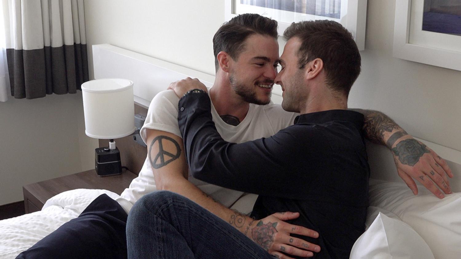 Gabriel and Tommy in Montreal - Chapter 1