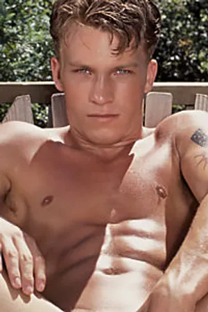 Photo HD Christian Fox - 2