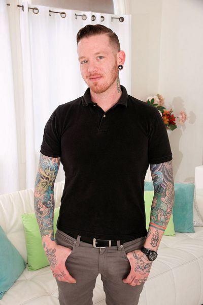 Photo HD Johnny Goodluck - 1