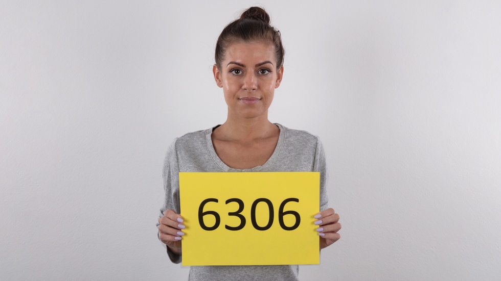 Nikol (6306)