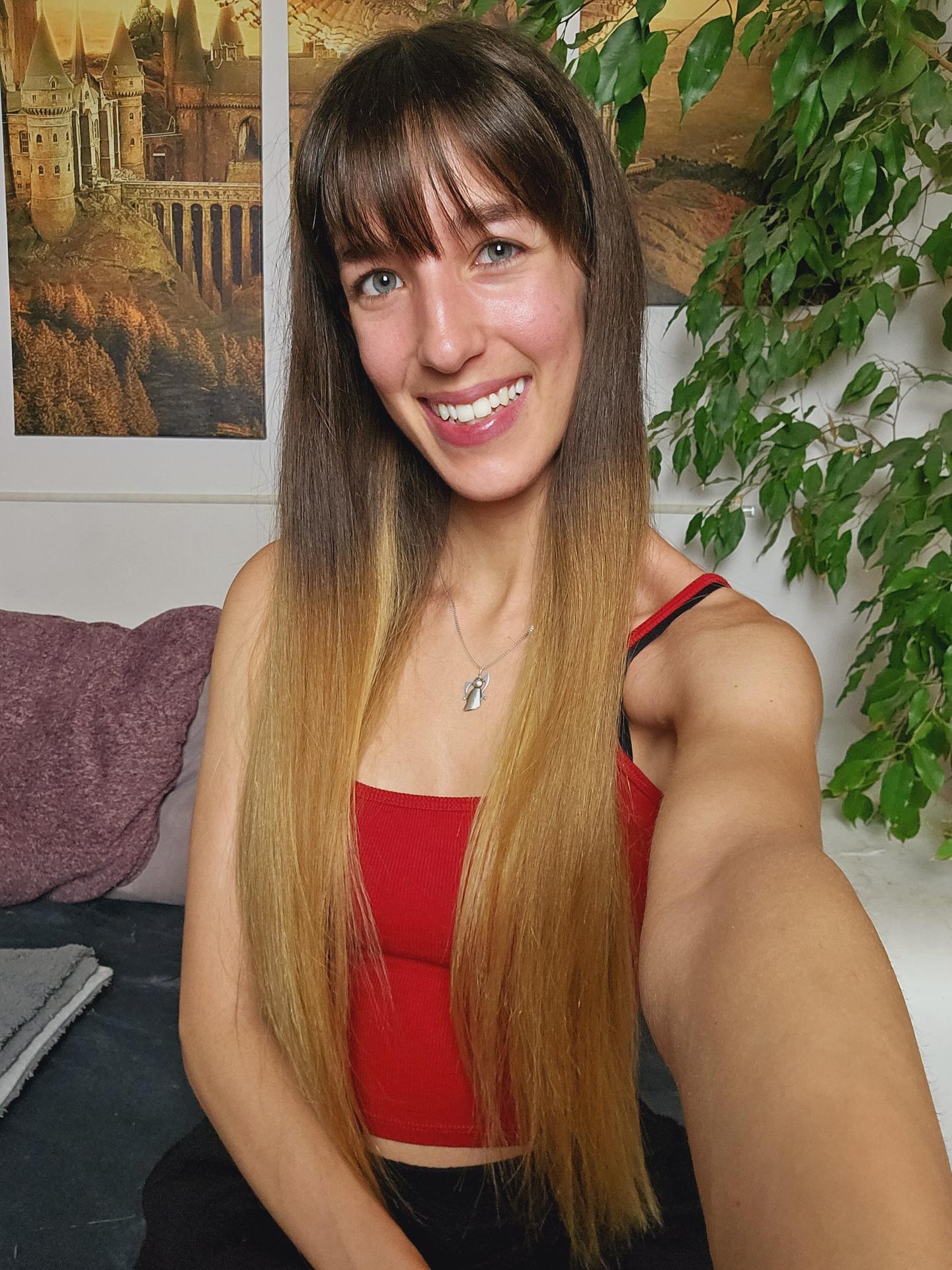 Layla von Hohensee Bondage