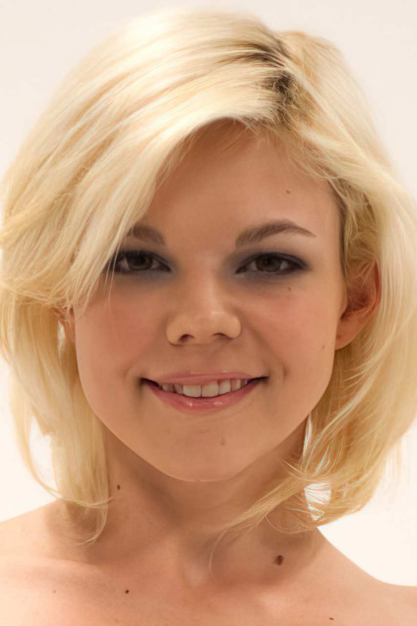 Photo HD Alice Frost - 1