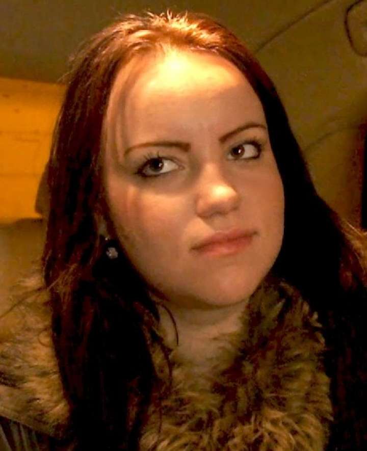 Lara Dome Masturbation