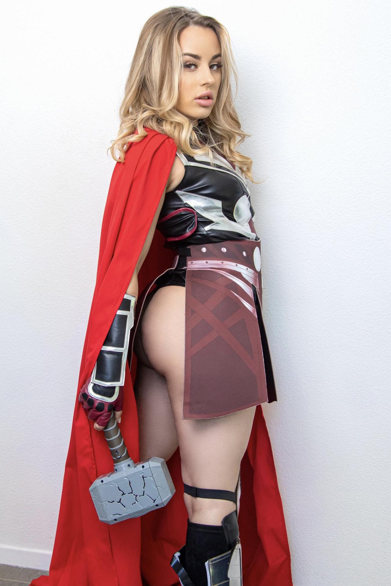 Photo HD Anna Claire Clouds - 3