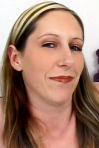 Katy Ray Gorge profonde