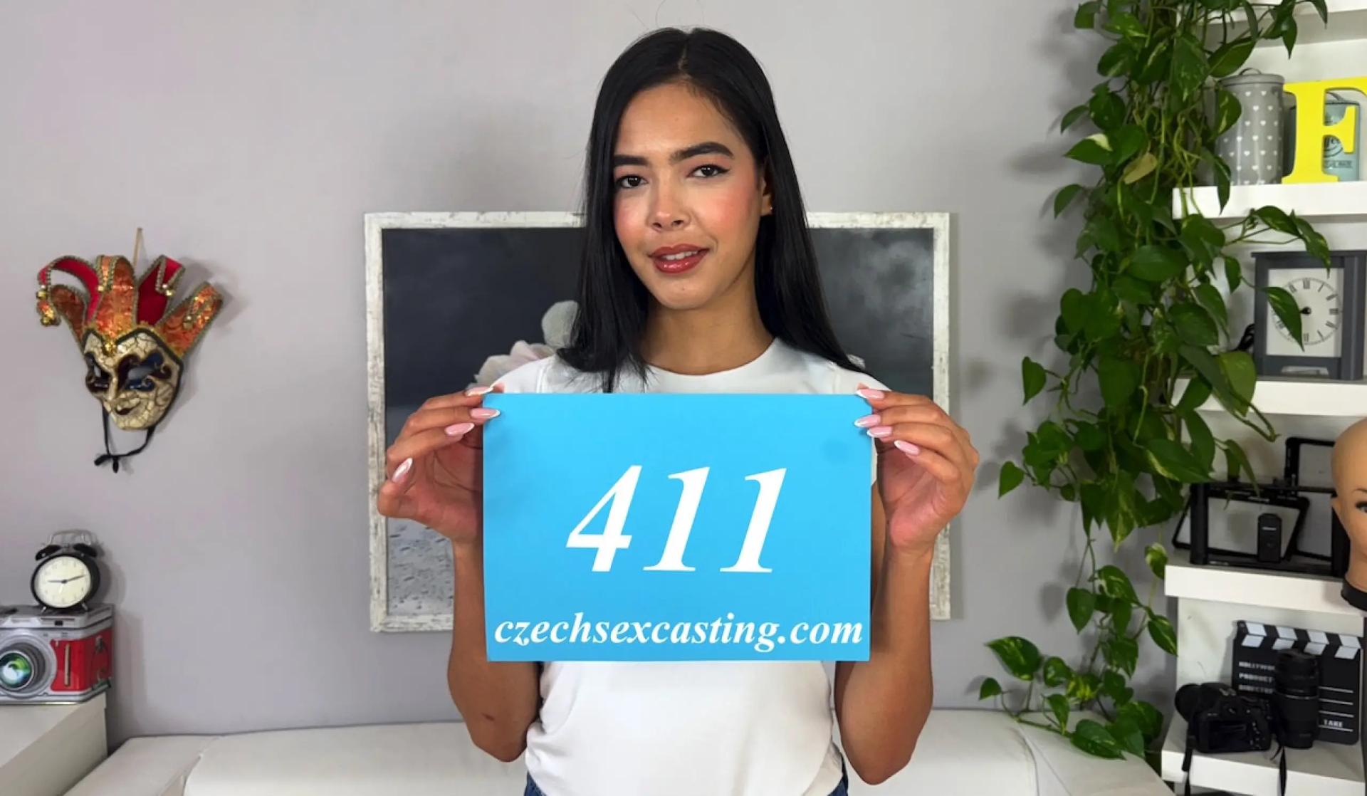 Sexy Latin brunette tries her luck with a horny cameraman