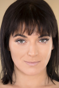 Photo HD Liza Kolt - 7