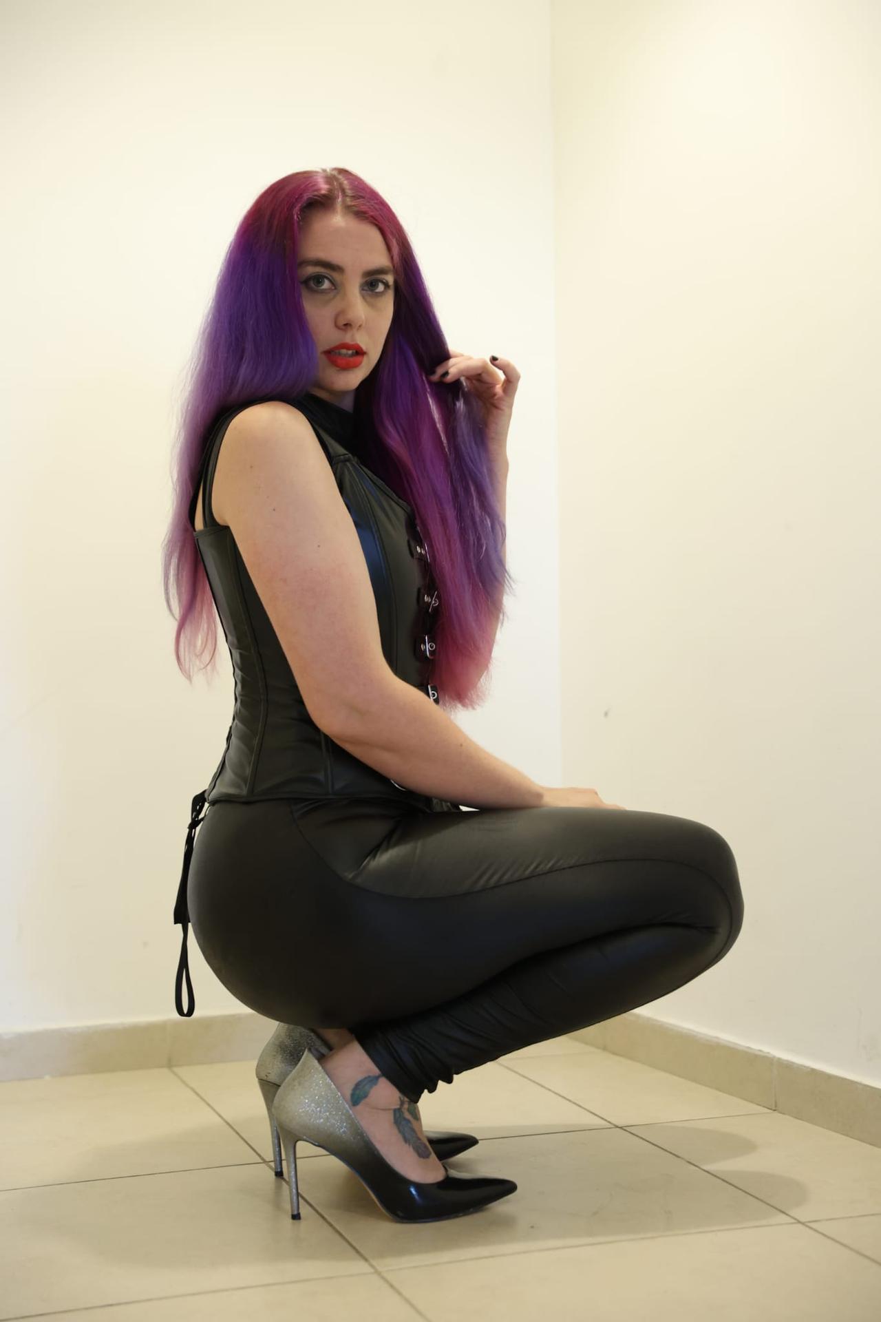 Photo HD Aya Queen IL - 4