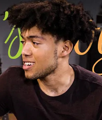 Andrew Light Fessée