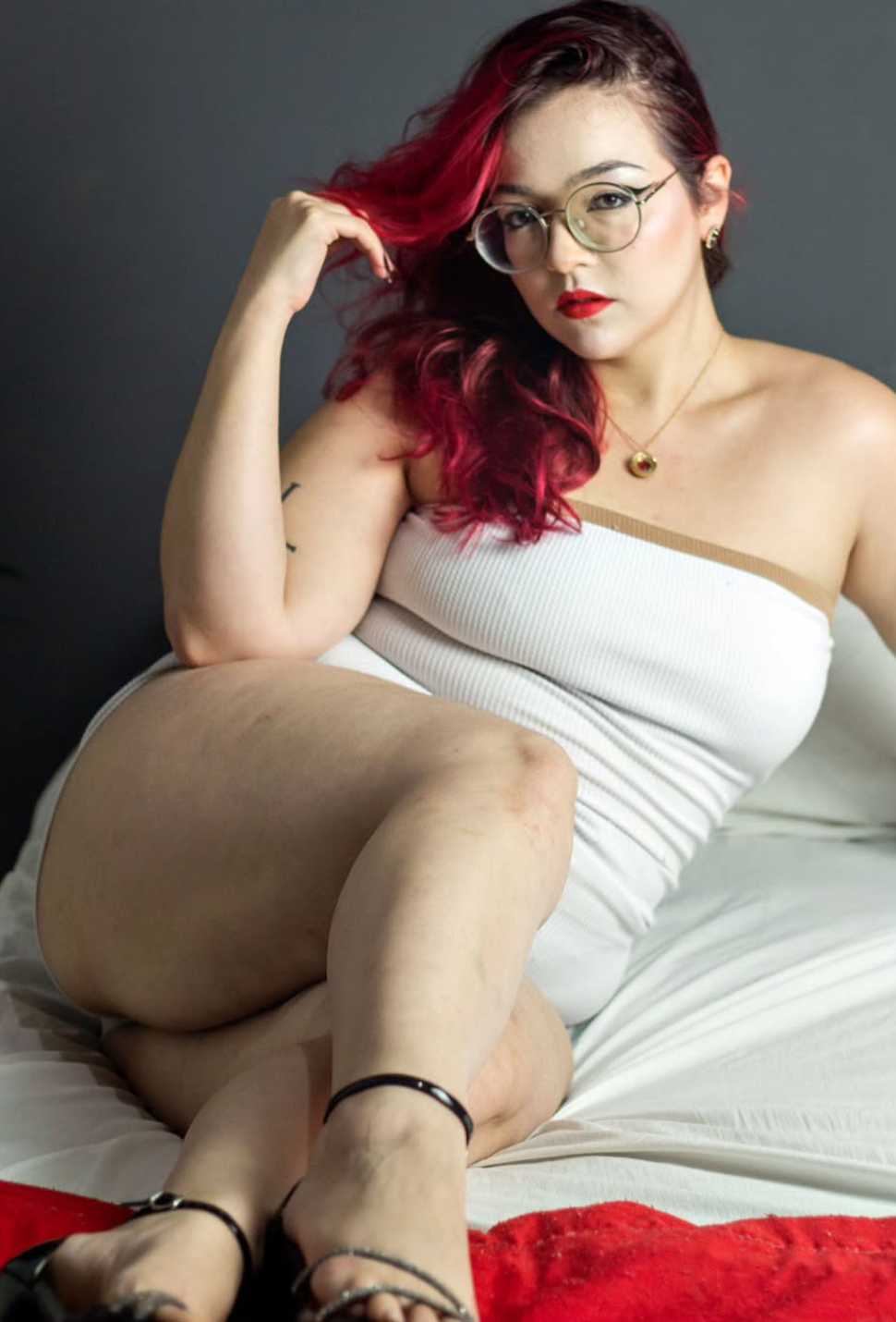 Photo HD Rainbow Witch - 5