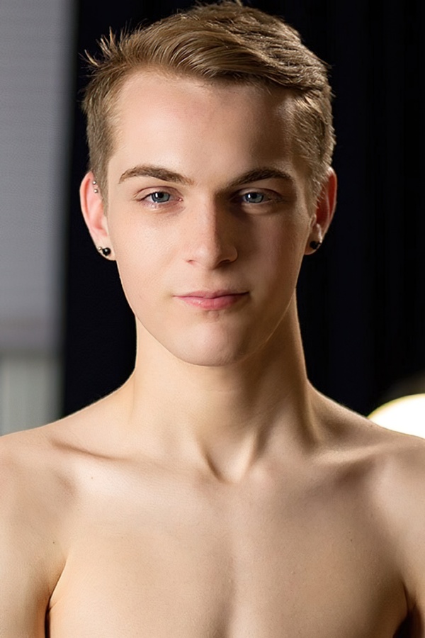 Drew Baker Anulingus