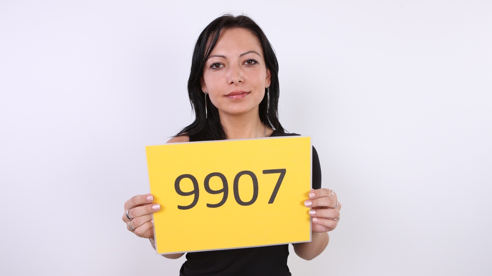 Alena (9907)