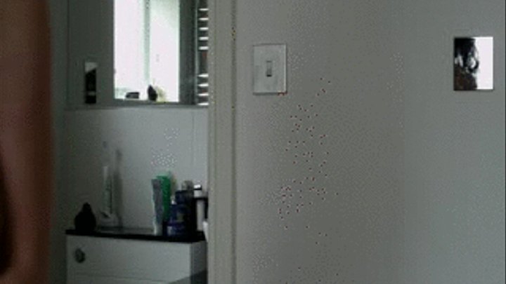 Spying on mummy getting dressed into sexy lingerie