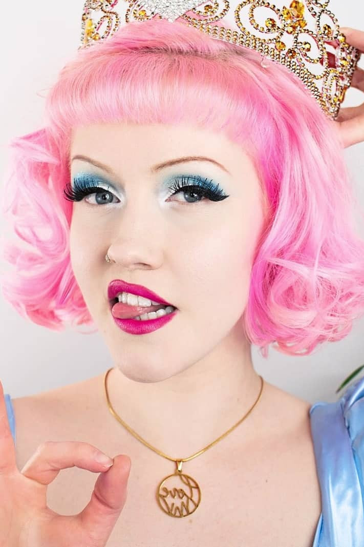 Photo HD Evie Rees - 1