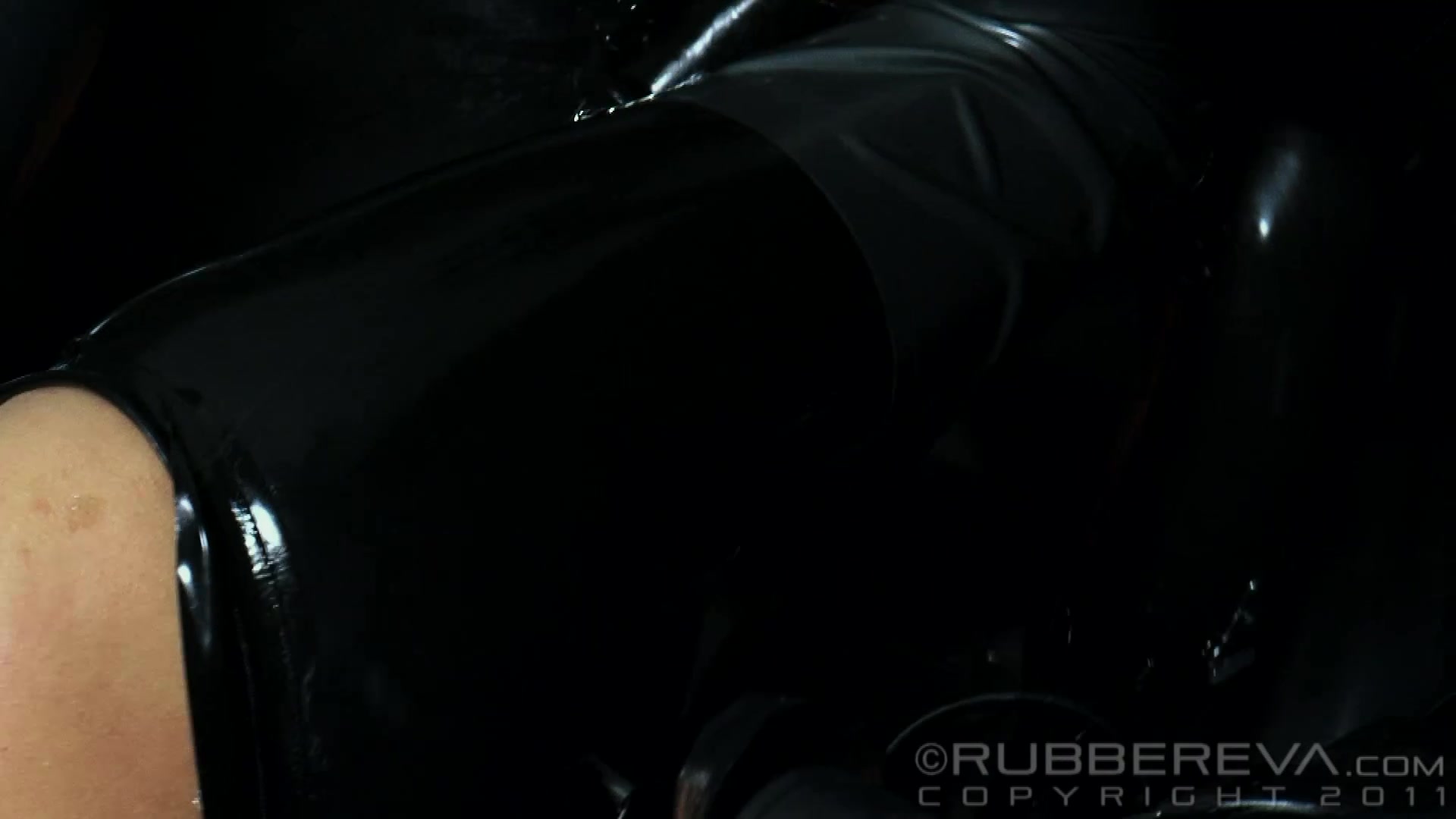 Total Rubber Fist Fuckers 11