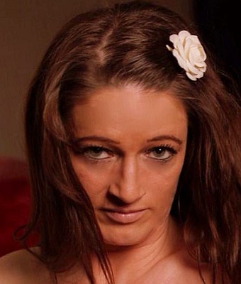 Photo HD Adrienne Kiss - 1