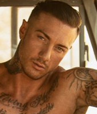 Johnny Savage Anulingus