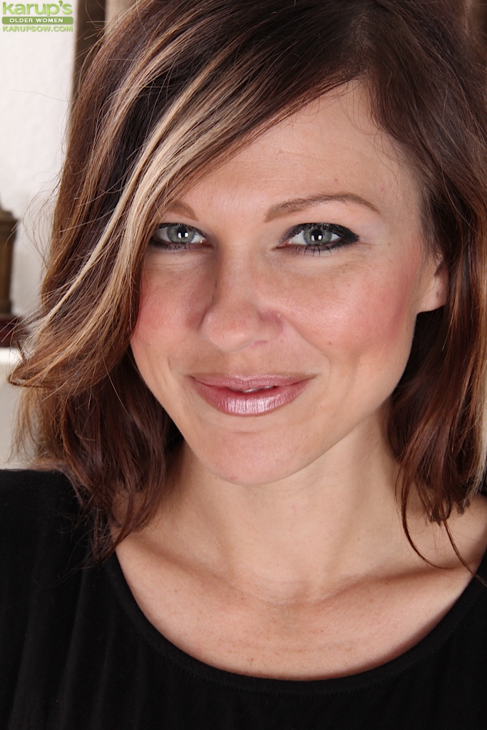 Photo HD Amy Johnson - 9