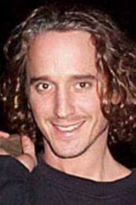 Photo HD Nick East - 1