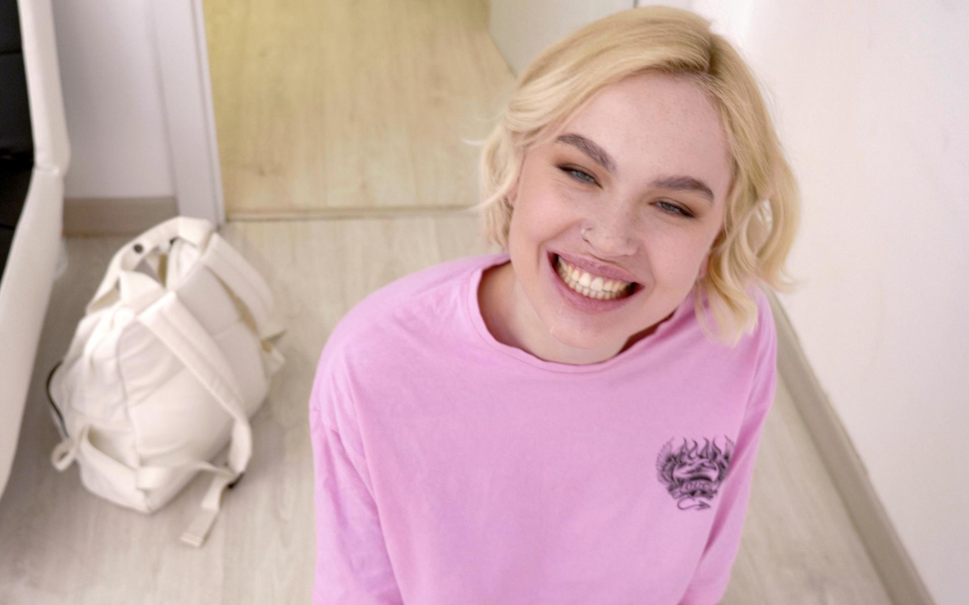 Greta Foss #1 - Bukkake - Behind The Scenes