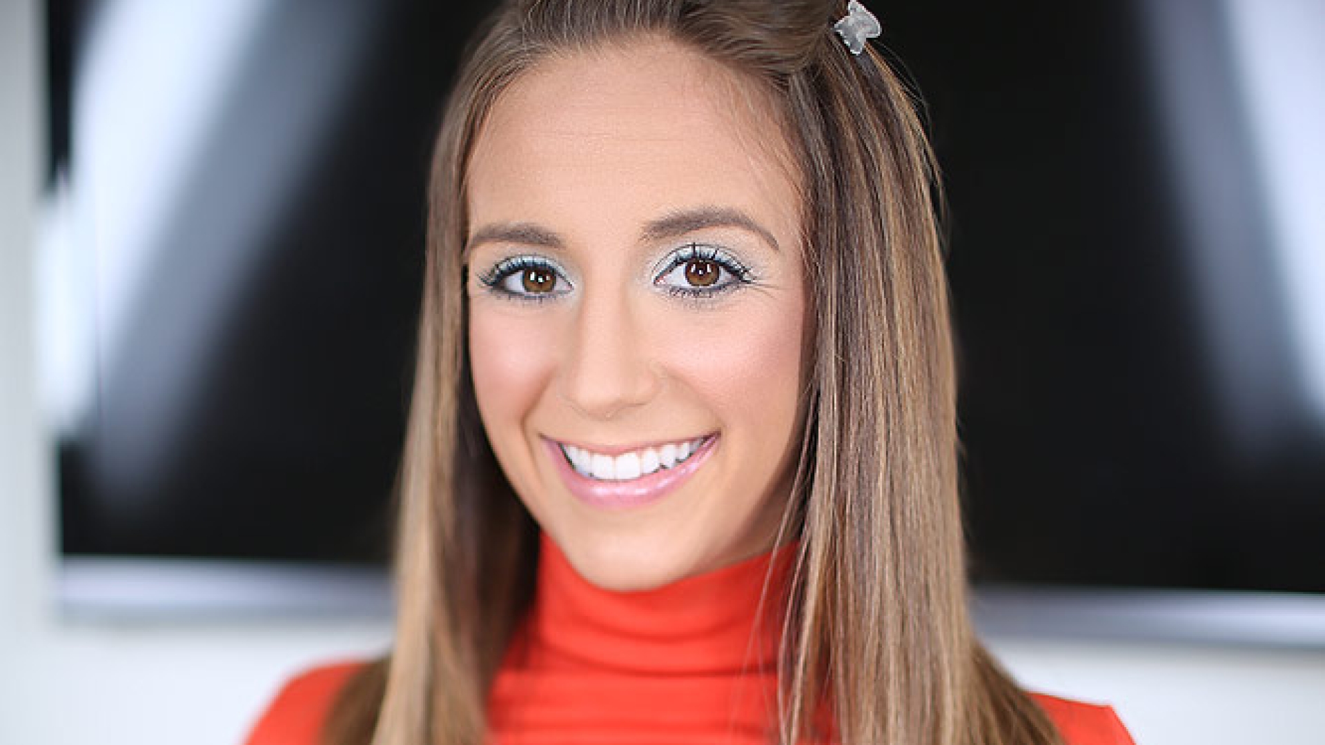 Amateur Allure Presents Layla London, Busty Beauty Loves to Suck, Fuck and Swallow Cum in 4K