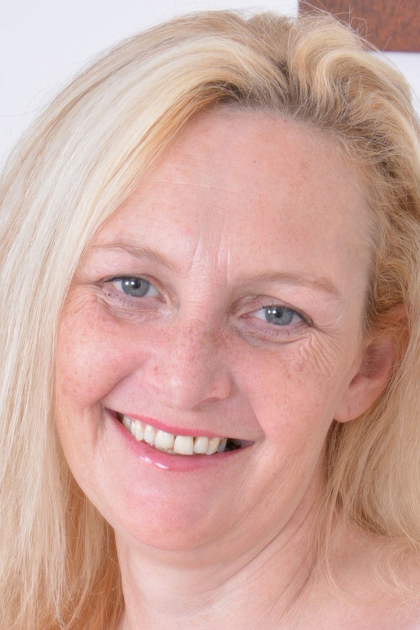 Photo HD Suzie Stone - 1