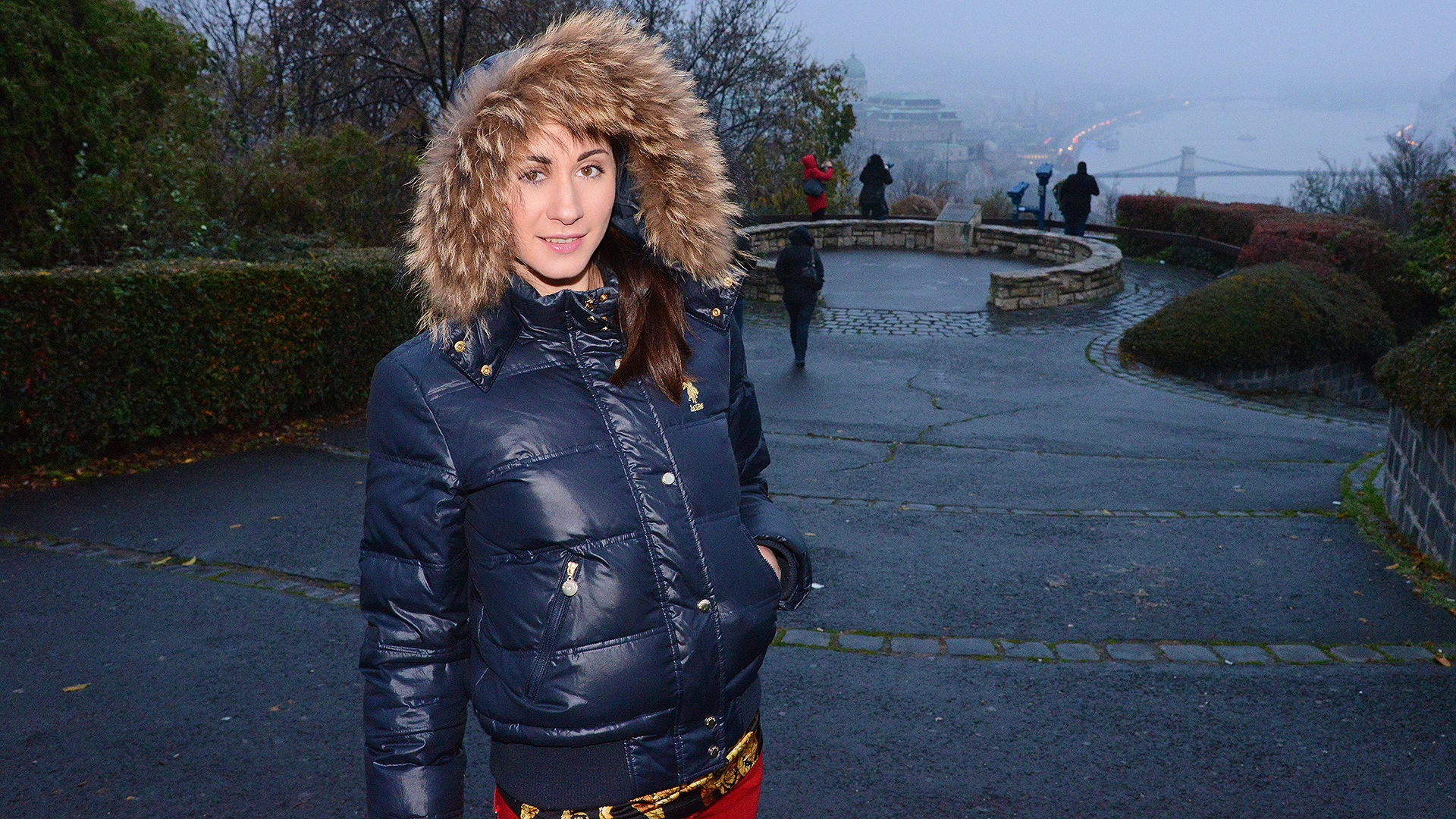 Euro Girl Gets Picked Up