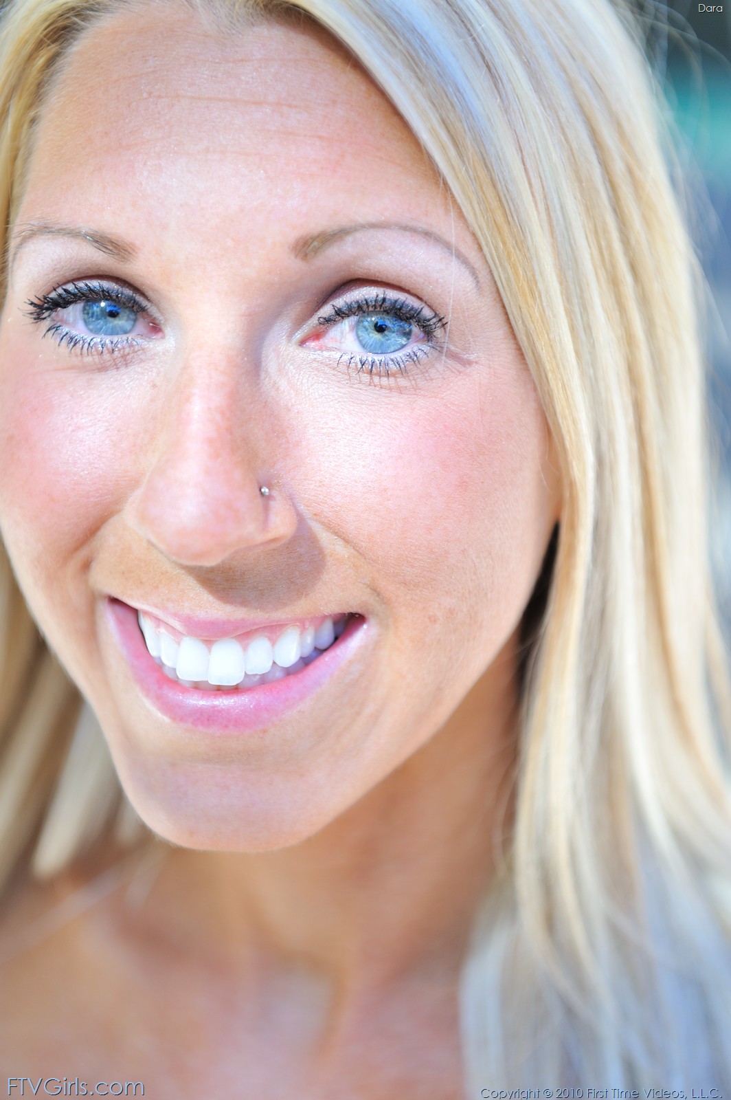 Nikki Sweets Masturbation