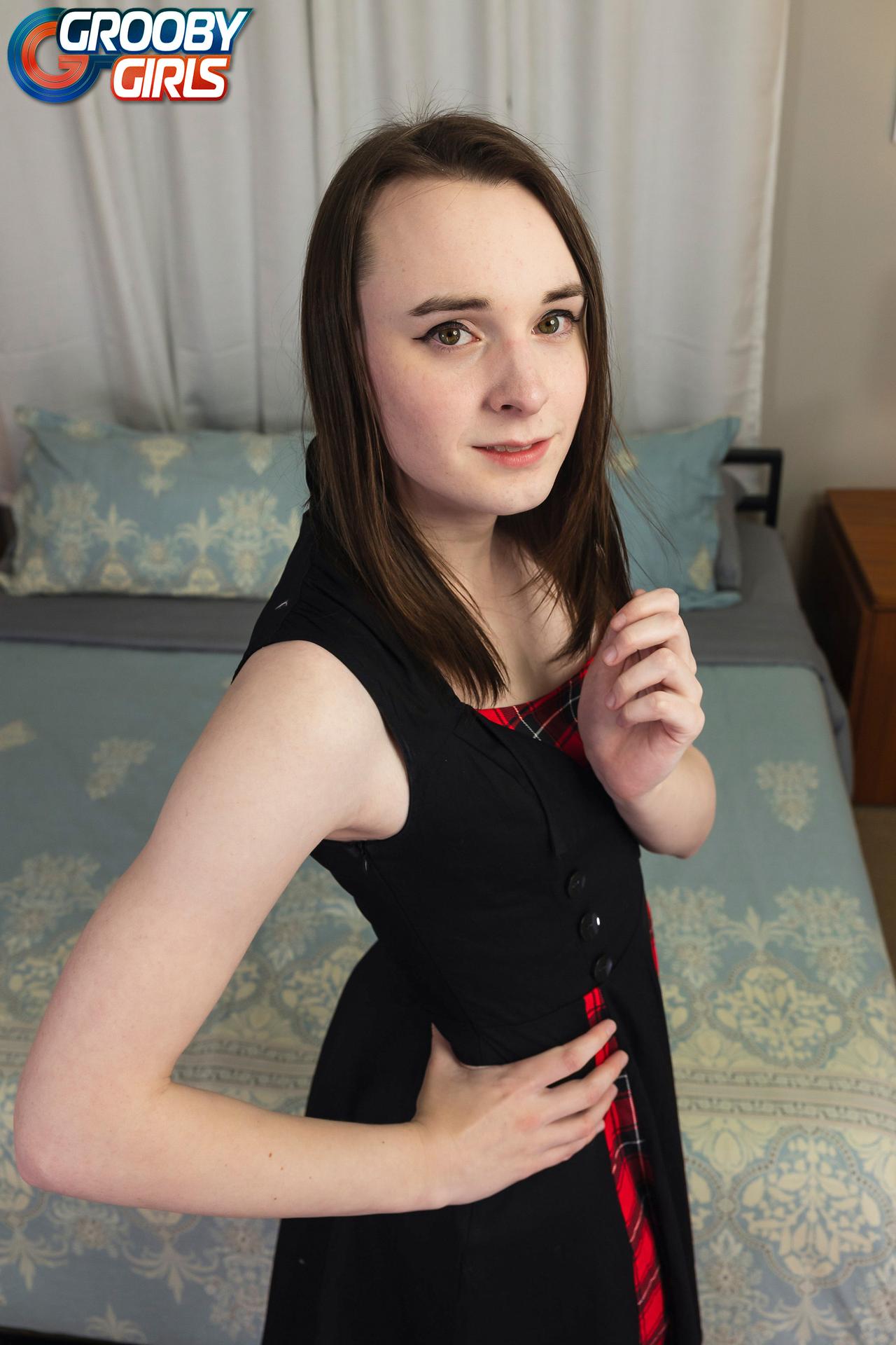 Photo HD Evie Andrews - 3