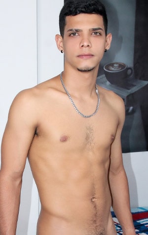 Yashiro Masturbation