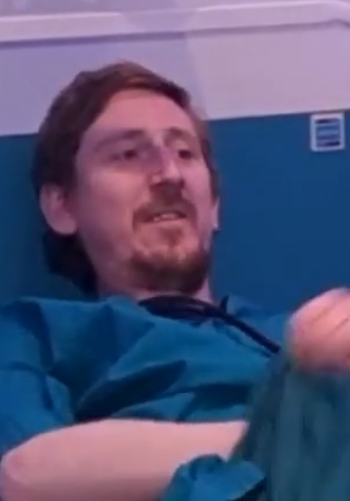 Rodger Sluthole Pegging