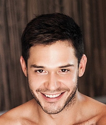 Photo HD Leo Alexander - 1