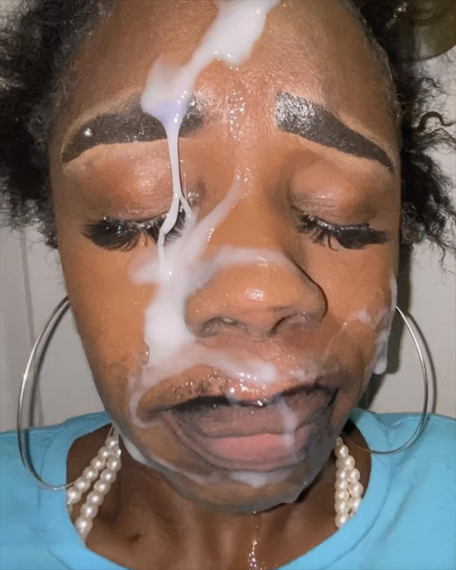 Jamaican Lipz Facial