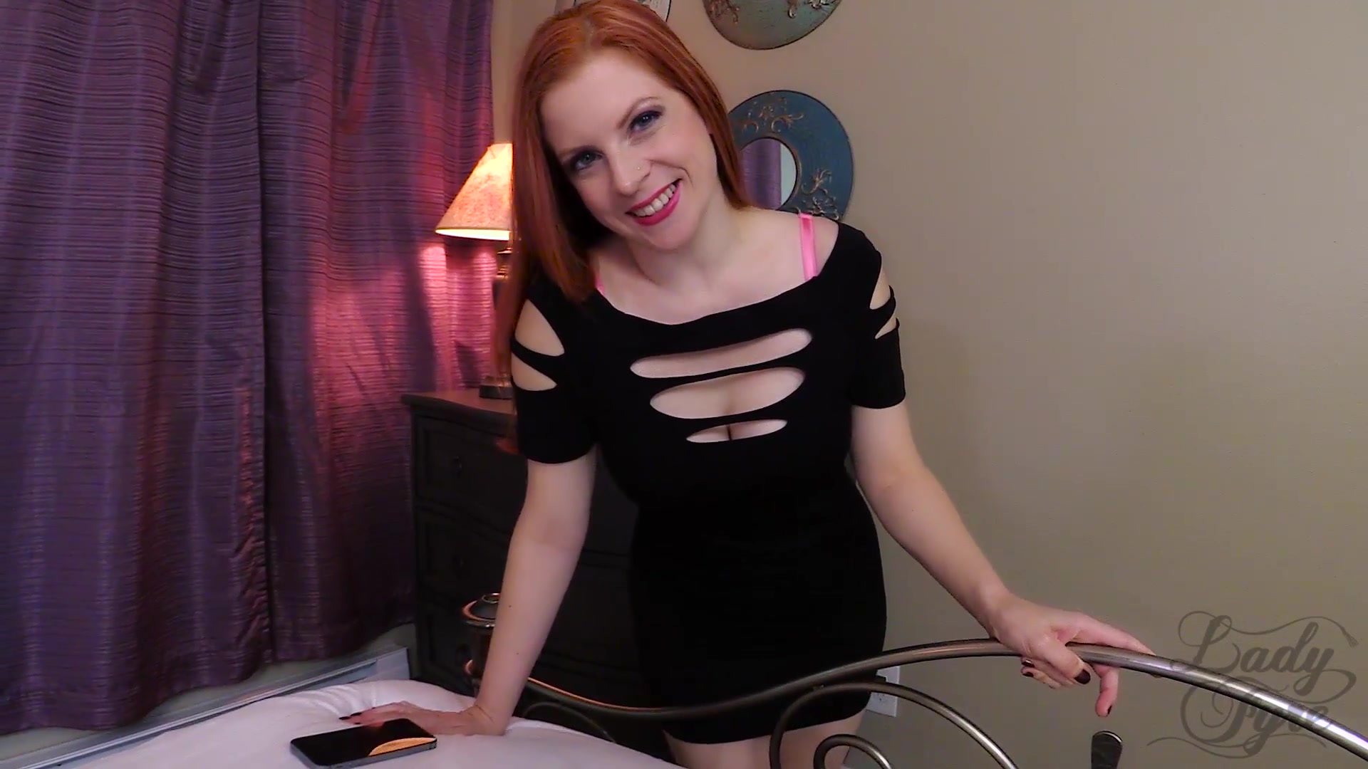 My Girlfriend's Mo.m (2015)